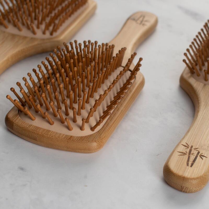 Cepillo de bambú para el cabello